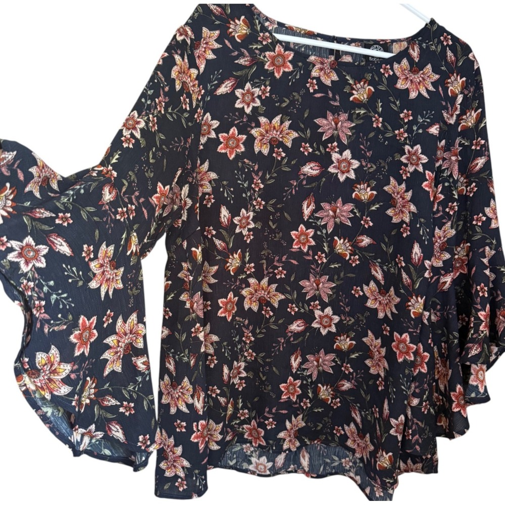 Bobeau Floral Hi Lo Top 1X Bell Sleeve Boho Dark Romantic Bell Sleeve Whimsigoth